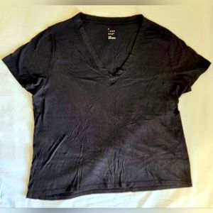 Target 'a new day' Black V Neck Boxy Tee Women's Size Large